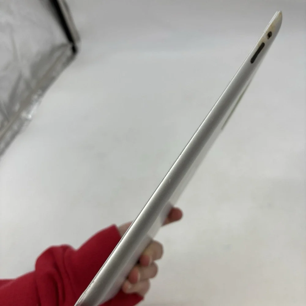 Apple iPad 2 A1395 16GB Wi-Fi Tablet Cracked Screen Broken For Parts & Repair
